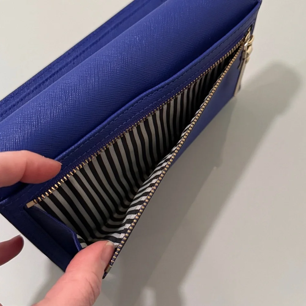 Kate Spade Billfold Wallet/Purse/Clutch Dodger Blue - Picture 7 of 9